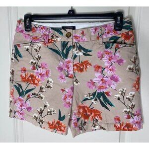 Lands End Womens Size 10 Floral Chino Shorts Mid Rise Pockets 6.5" Inseam Beige